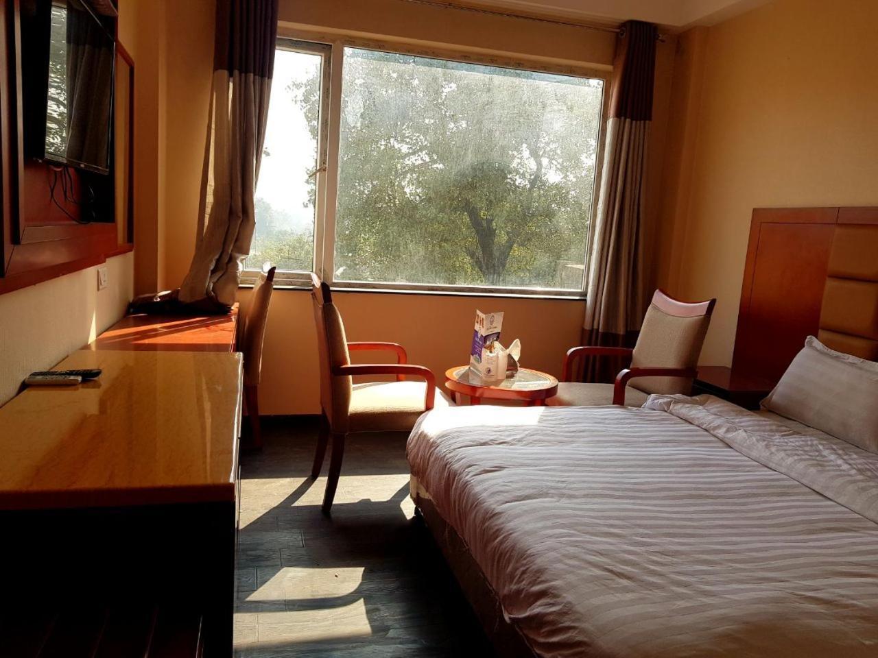Hotel Blue Lagoon Haridwar Luaran gambar